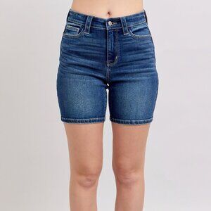 Judy Blue Full Size‎ High Waist Bermudas Jeans W/ Back Flap Pockets Plus Size